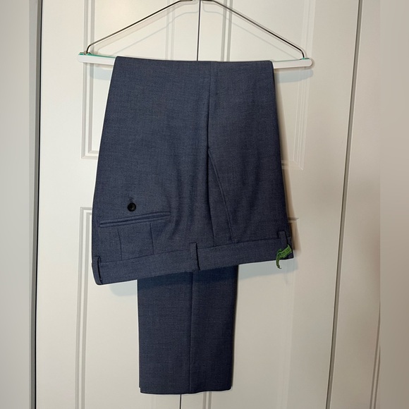 RW&Co. Classic Men's Blue-Grey, Modern Two-Button Suit - Picture 3 of 4